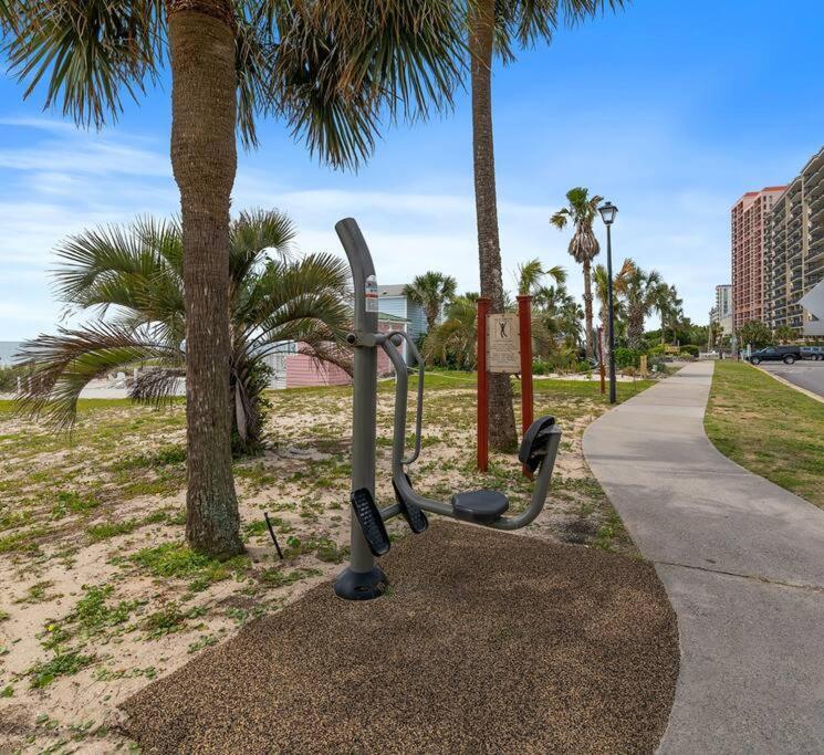 Cabana Palms - Oceanfront Renovated King Bed Sauna Myrtle Beach Bagian luar foto