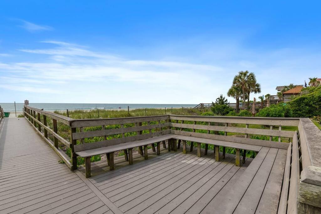 Cabana Palms - Oceanfront Renovated King Bed Sauna Myrtle Beach Bagian luar foto